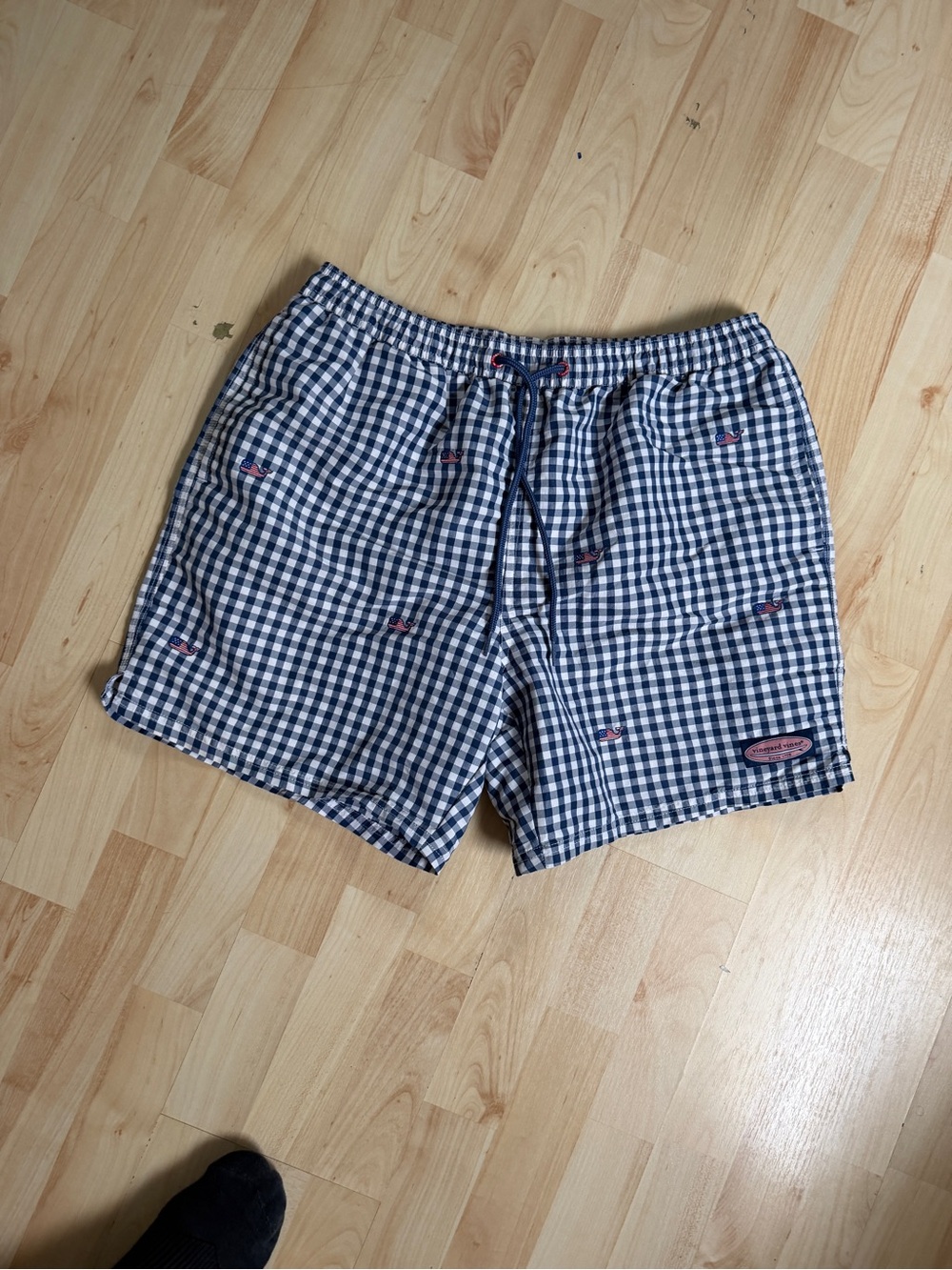 Vineyard Vines America Swim Trunks